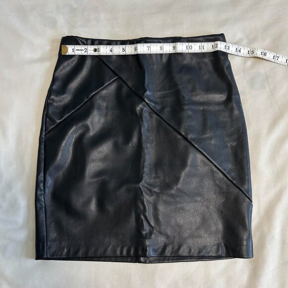 Dynamite Faux Leather Bodycon Short Skirt | XS - Picture 6 of 7